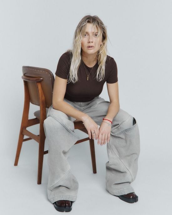 Співачка KOLA похизувалася подарунками від чоловіка за понад 40 тис. грн: "Соромилася це носити"