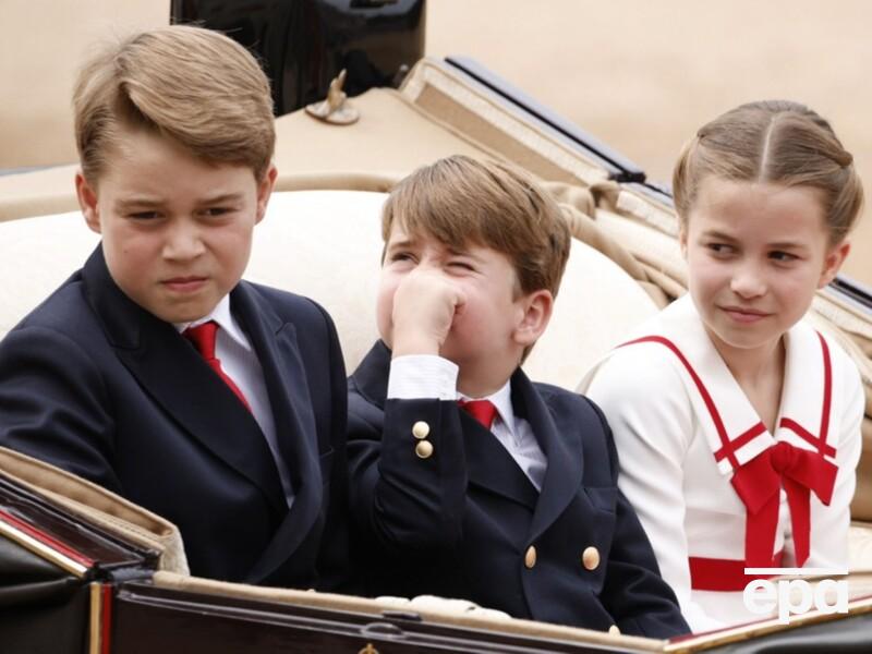 Шанувальників "шокував зрілий голос" 11-річного принца Джорджа в новому сімейному відео Уельських. Відео