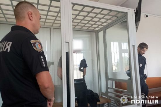 Розстріл поліції з автомата на Хмельниччині: суд обрав запобіжний захід нападникові