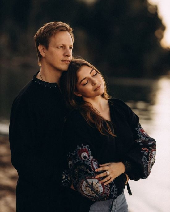 Катерина Тишкевич у сльозах показала, який сюрприз їй зробив чоловік на 30-річчя