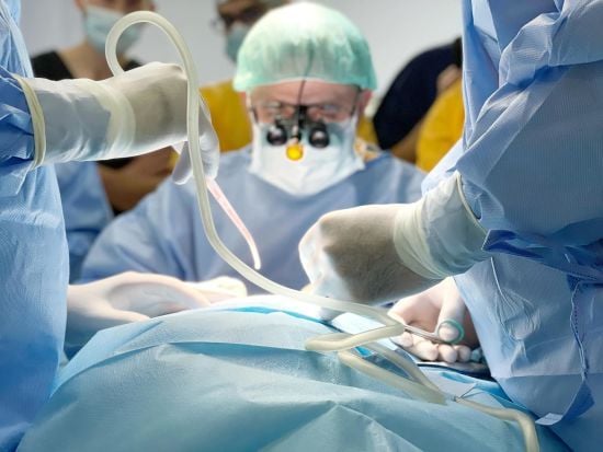 Чоловік так багато пив алкоголю, що його пеніс згнив: фото, подробиці