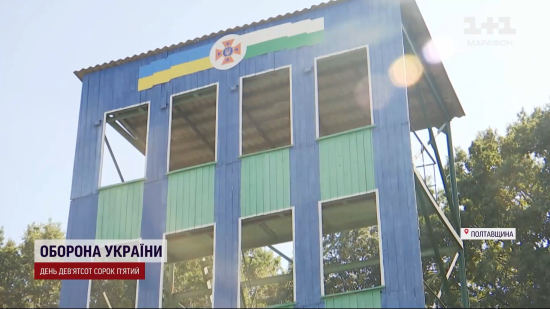 Полтавські рятувальники оголеними знялись у "гарячій" фотосесії: фото, відео