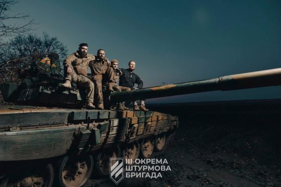 "Україно, свята мати Героїв!": 3-тя штурмова показала потужну роботу по ворогові на Харківщині (відео)