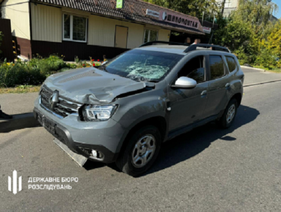 На Чернігівщині керівник райуправління поліції за кермом службового авто на смерть збив військового: фото