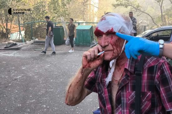 Росія скинула декілька бомб на Харків: під завалами багатоповерхівки ще можуть бути люди