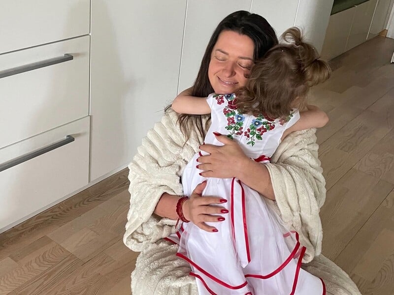 "Їм так пощастило, цим дітям". Найкраща подруга Могилевської висловилася про її прийомних доньок