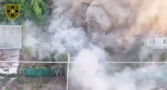 ЗСУ показали ефектні кадри зачистки села на Донеччині (відео)