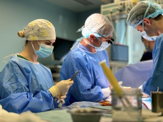 У Львові врятували 22-річну дівчину, у серце якої потрапив осколок ракети (фото)