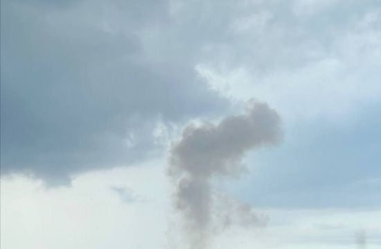 У Києві пролунали вибухи: працюють сили ППО