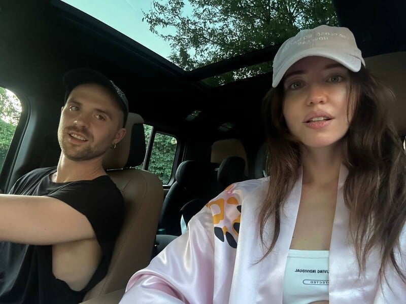 Дорофєєва заявила, що до її чоловіка Кацуріна вже "підбивають клинці інші артисти"