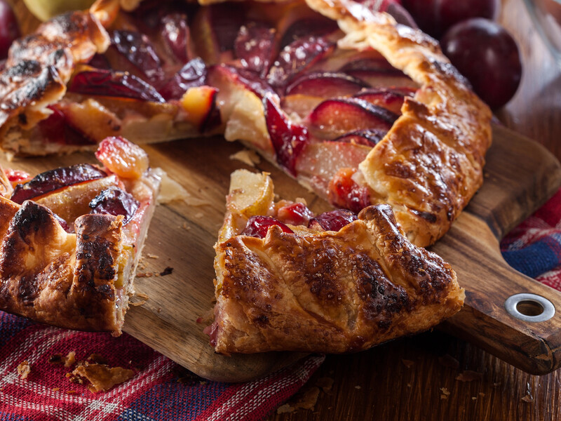 Зробіть це зі сливами перед приготуванням пирога – і він стане ще смачнішим Зробіть це зі сливами перед приготуванням пирога – і він стане ще смачнішим