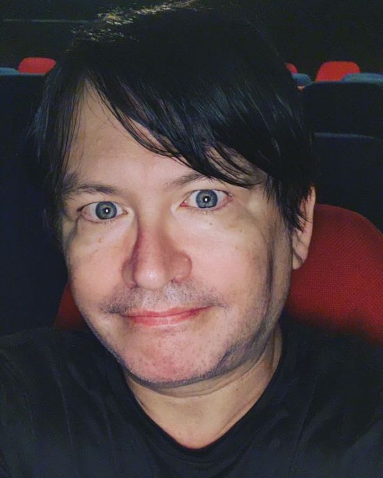 Чоловік із "найбільшим у світі пенісом" заявив, що займався сексом із найвідомішими людьми планети