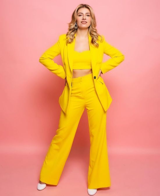 Відома акторка заговорила про стосунки з коханим на відстані і розсекретила дату майбутнього весілля