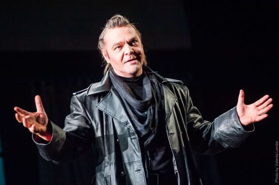 Відомий актор висловився про брата в Росії та які пропозиції отримував від окупантів: "Вони хворі"