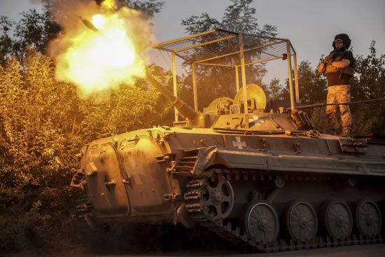 "Може принести більше шкоди": у Bloomberg оцінили наслідки перемир'я для України