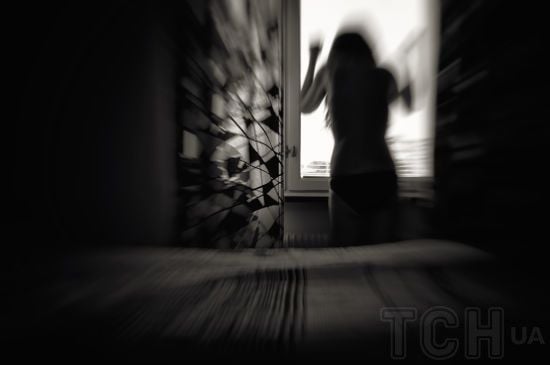 Француз запоросив 80 чоловіків, щоб ті зґвалтували його дружину: шокувальні подробиці