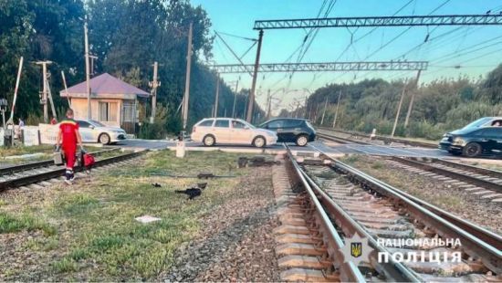 На Київщині поїзд розчавив 19-річного хлопця