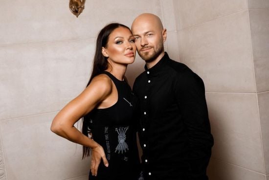 Влад Яма показав рідкісне фото з весілля у Києві та розповів про особливе свято у родині