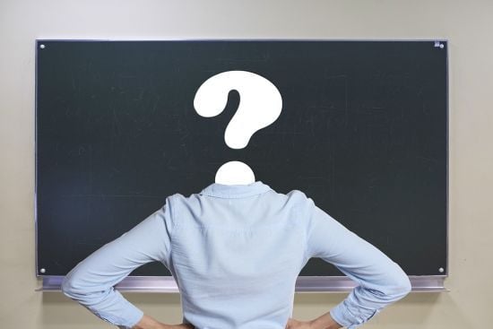 В Івано-Франківську дев'ятикласницю вигнали з ліцею через одяг: що на ній було (фото)