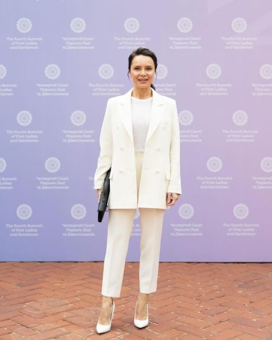 Лілія Подкопаєва показала рідкісне фото з чоловіком та одразу трьома дітьми