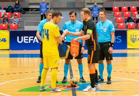 Нідерланди – Україна: де дивитися і ставки букмекерів на матч 1/8 фіналу ЧС-2024 з футзалу
