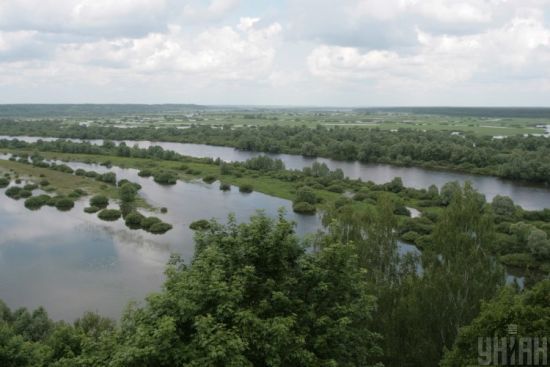 Забруднена вода з Сейму наближається до Чернігова: в ОДА попередили про небезпеку