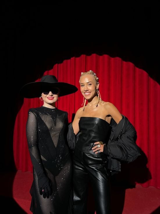 Даша Квіткова неочікувано стала реперкою і заспівала в дуеті з Klavdia Petrivna