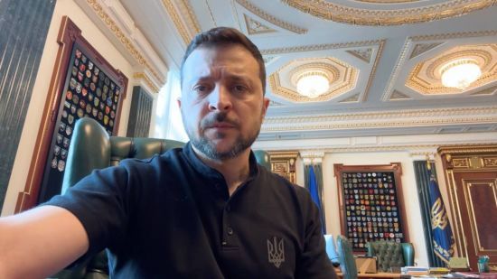 "Переналаштування дипломатії" і "далекобійна рішучість" – головне зі звернення Зеленського