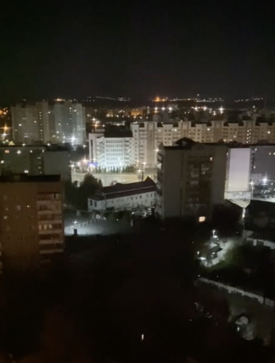 У районі аеродрому “Енгельс“ лунають вибухи - рос"ЗМІ"