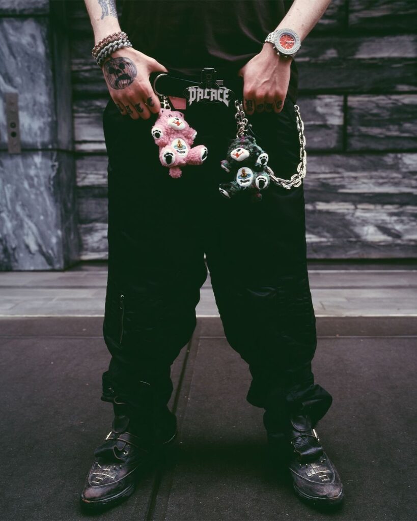 Нова колаборація: Vivienne Westwood і скейтерський бренд Palace