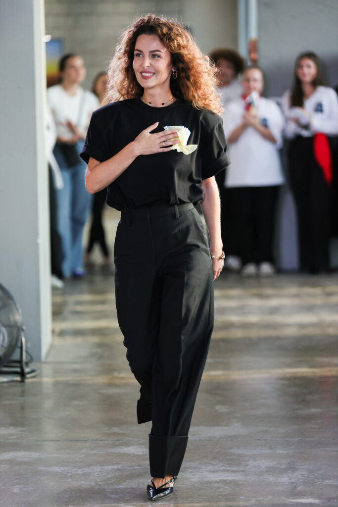 Загадкові медузи та ефемерні форми: колекція J’amemme сезону Весна-Літо 2025 Загадкові медузи та ефемерні форми: колекція J’amemme сезону Весна-Літо 2025