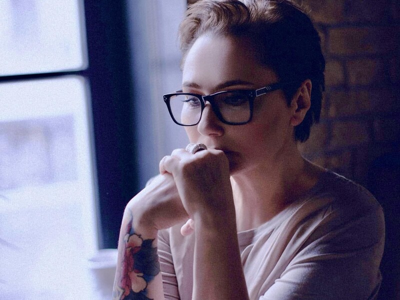 "Одна людина не може стільки пережити за життя". Мозгова показала фото з палати батька після аварії "Одна людина не може стільки пережити за життя". Мозгова показала фото з палати батька після аварії