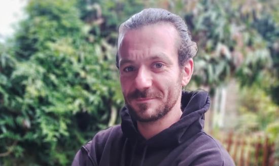 Чоловік отримав "найкрутішу роботу на Землі" та похизувався своїми обов'язками (фото)