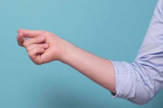 "По щелчку пальцев" - як сказати українською