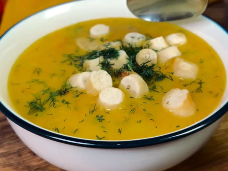 "Ваші чоловіки оцінять старання". Зваріть гороховий суп за цим рецептом – і він буде ситним й ароматним "Ваші чоловіки оцінять старання". Зваріть гороховий суп за цим рецептом – і він буде ситним й ароматним