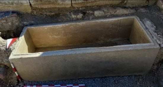 Загадкове поховання: у гробниці гладіатора виявили кістки 12 людей