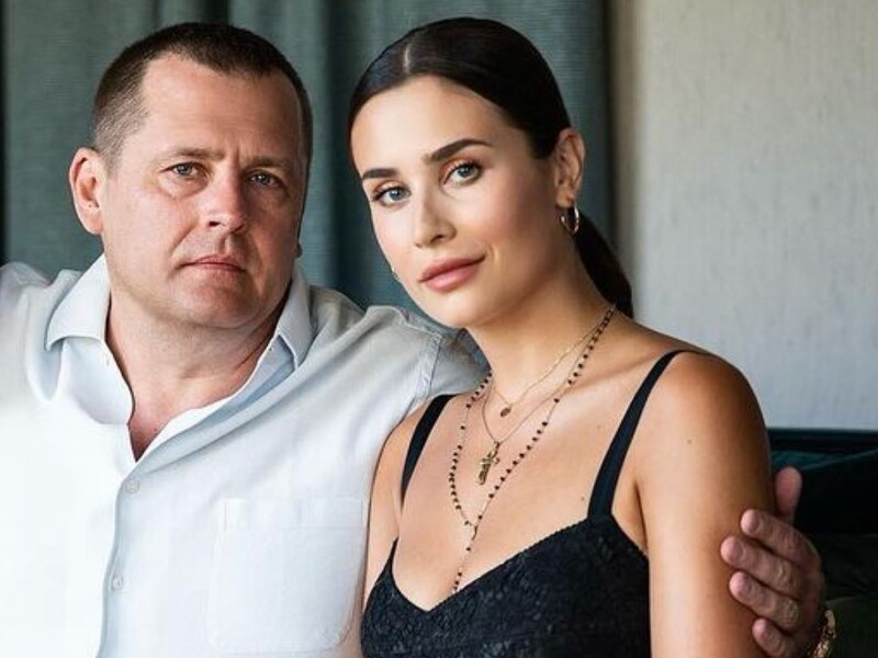 "Треба один раз натякнути – і в тебе це буде". Донька мера Дніпра Філатова похвалилася подарунком від чоловіка