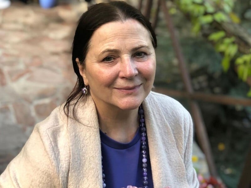 "У нас усе добре. Арсен затіяв ремонт". Тоня Матвієнко звернулася до матері в річницю її смерті "У нас усе добре. Арсен затіяв ремонт". Тоня Матвієнко звернулася до матері в річницю її смерті