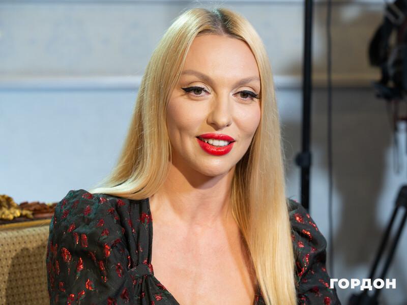 Полякова розповіла, що має робити жінка "якомога частіше", щоб бути щасливою у шлюбі Полякова розповіла, що має робити жінка "якомога частіше", щоб бути щасливою у шлюбі