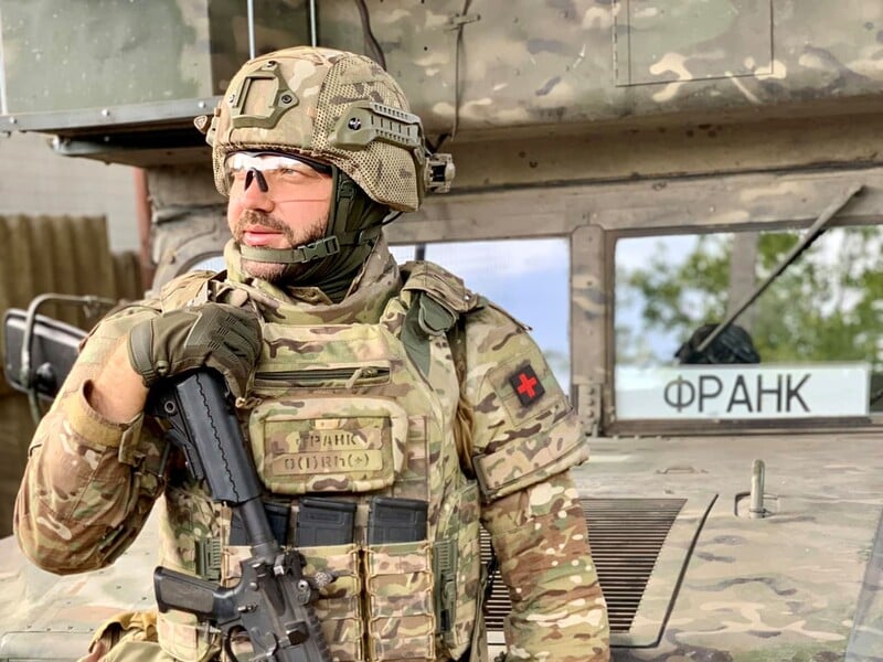 "Думав, що це байки, а ні". Воєвуцький із гурту "Авіатор" розповів, яку навичку вже опанував в армії "Думав, що це байки, а ні". Воєвуцький із гурту "Авіатор" розповів, яку навичку вже опанував в армії