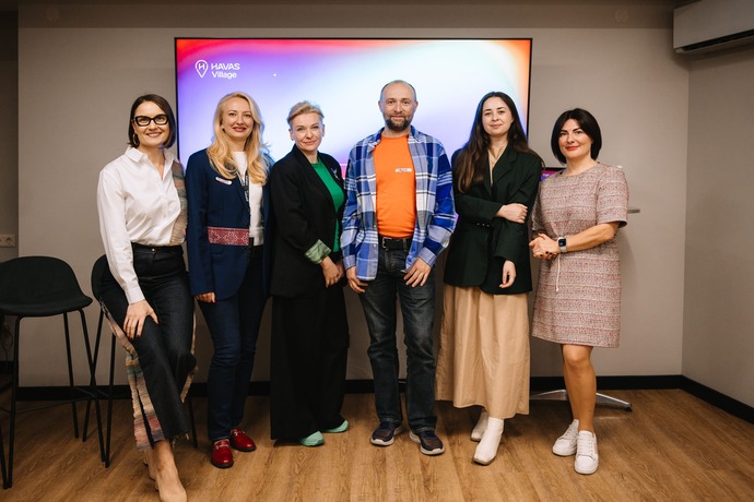 Як інтегрувати безбарʼєрність у бізнес та чому це важливо для України. Досвід Big Cіty Lab, ПриватБанк, Нова Пошта та ВДНГ