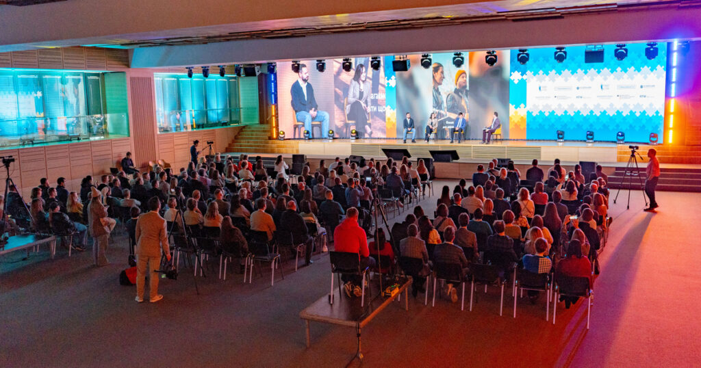 "Партнерство незалежних". Про що говорили на форумі українських підприємців