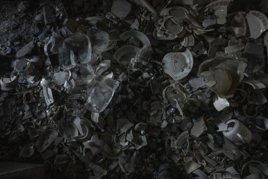 Замість будинків - бетонні коробки: окупанти повністю знищують Торецьк