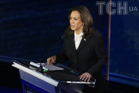 Китайські хакери атакували телефони представників штабу Гарріс - Reuters