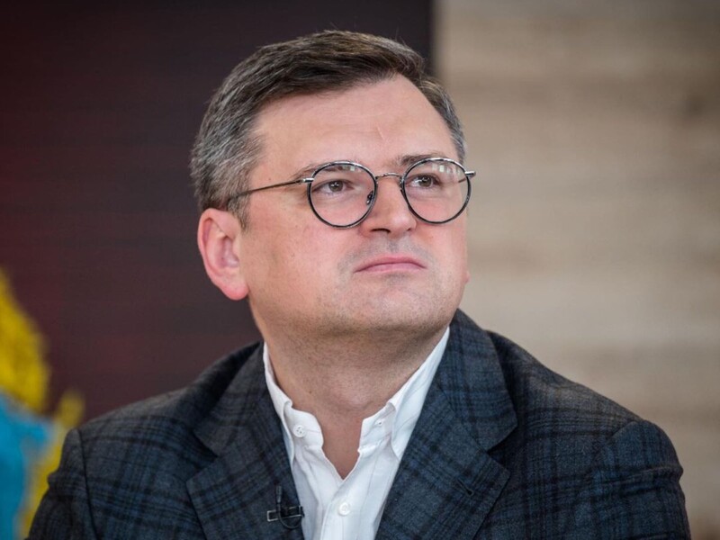 "Одвічна класика й любов". Дмитро Кулеба показав свій сніданок із двох інгредієнтів "Одвічна класика й любов". Дмитро Кулеба показав свій сніданок із двох інгредієнтів