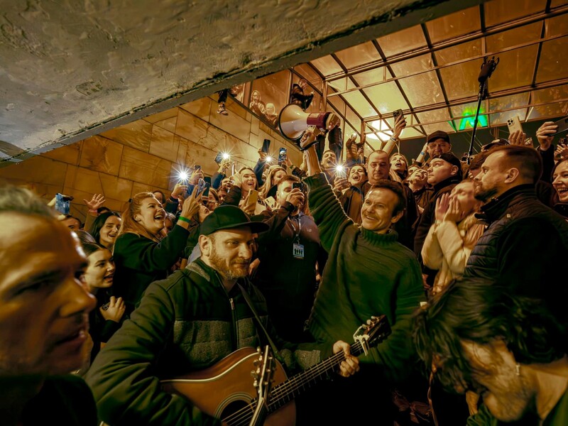 "Це найбільш яскравий фінал, який могла придумати доля". Вакарчук прокоментував виступ у метро