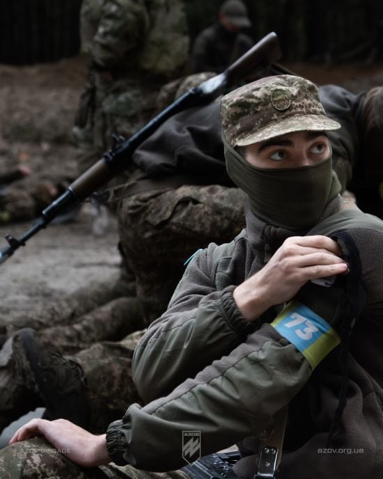 На фронт – 18-річних?: яка позиція "Азова" щодо зниження мобілізаційного віку