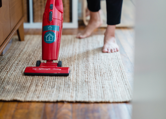 Ви пилососите тут недостатньо: п'ять місць в квартирі, які рідко прибирають — і даремно