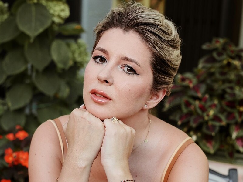 "Ще трошки – і онуки". Обраниця Кулеби показала свого сина "Ще трошки – і онуки". Обраниця Кулеби показала свого сина