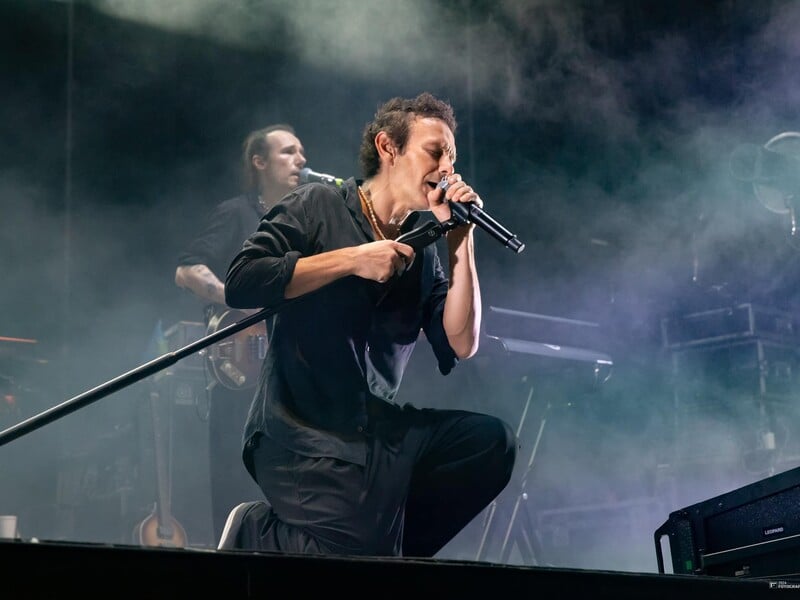 Хіти, нові треки й перевірка чоловіків співробітниками ТЦК. Як минув концерт "Океану Ельзи" в Києві. Відео Хіти, нові треки й перевірка чоловіків співробітниками ТЦК. Як минув концерт "Океану Ельзи" в Києві. Відео